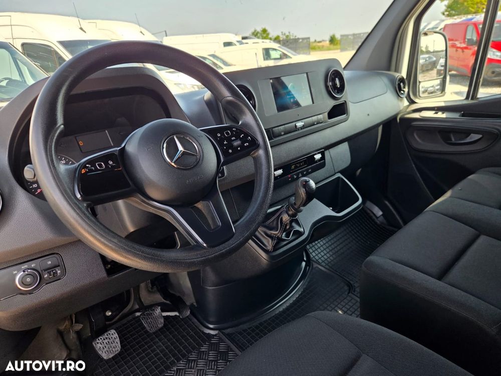 Mercedes-Benz New Sprinter L3H2 - 25
