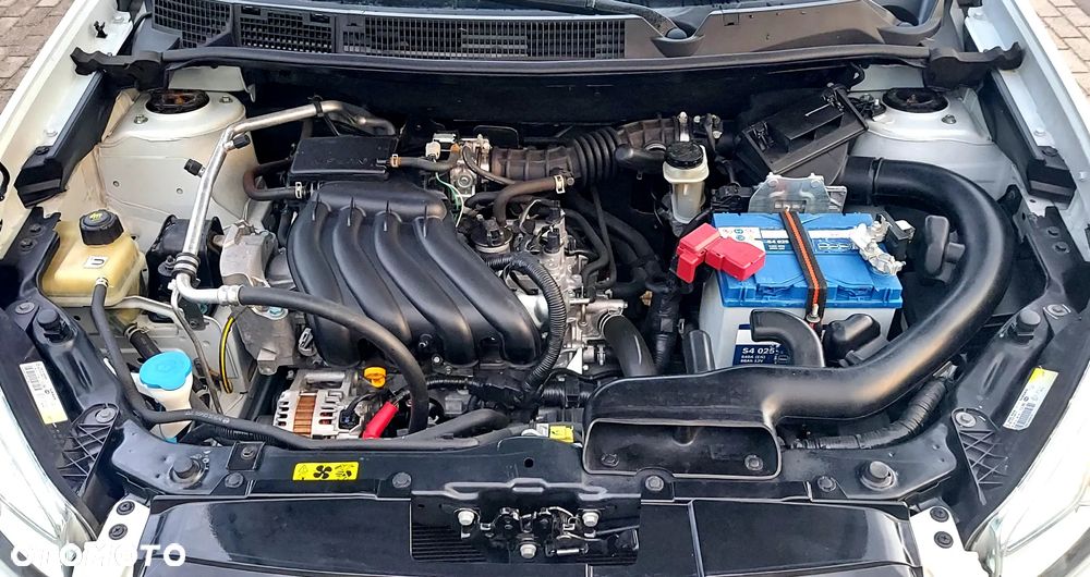 Nissan Qashqai 1.6 360 - 25
