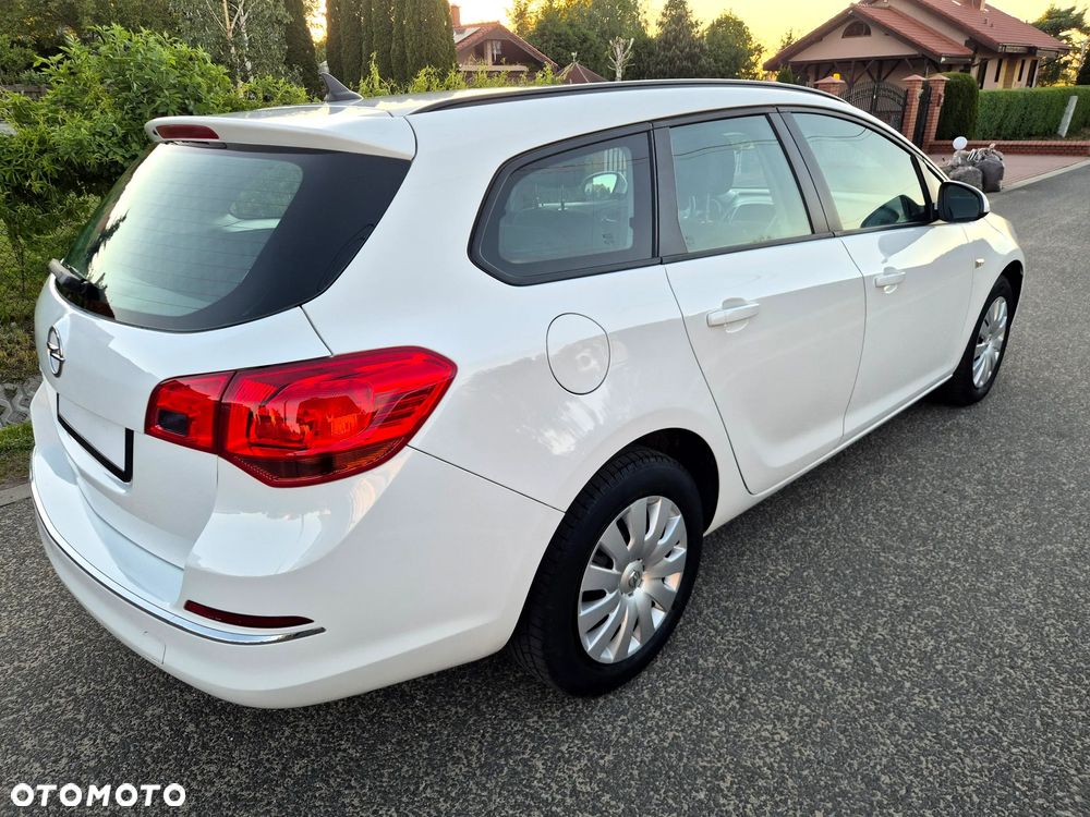 Opel Astra 1.6 Style - 11