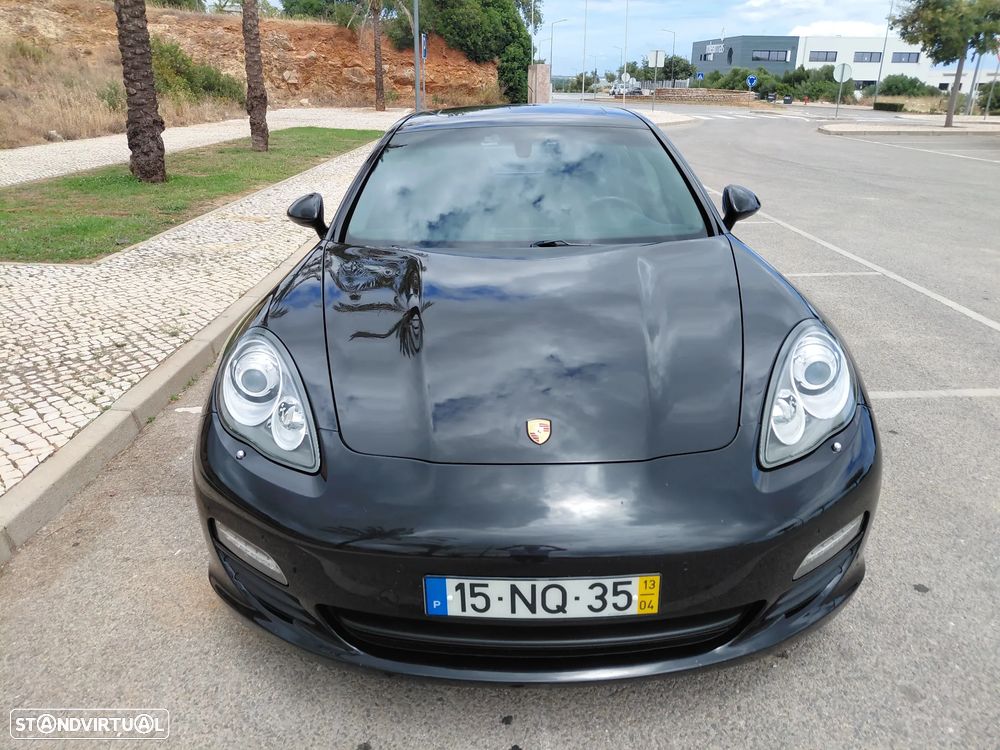 Porsche Panamera Platinum Edition - 4