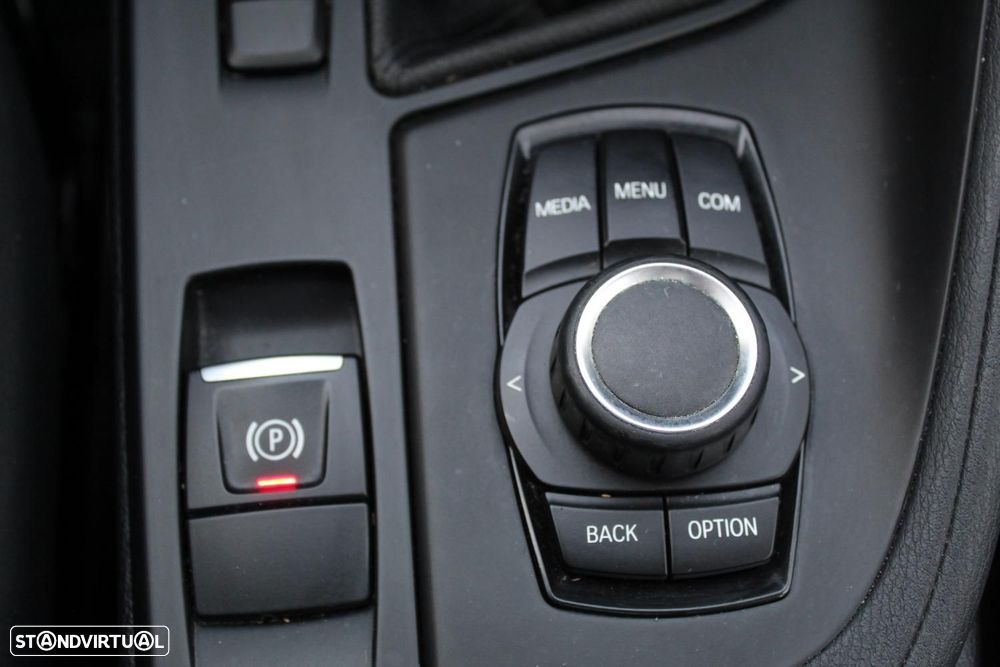 BMW X1 16 d sDrive - 21