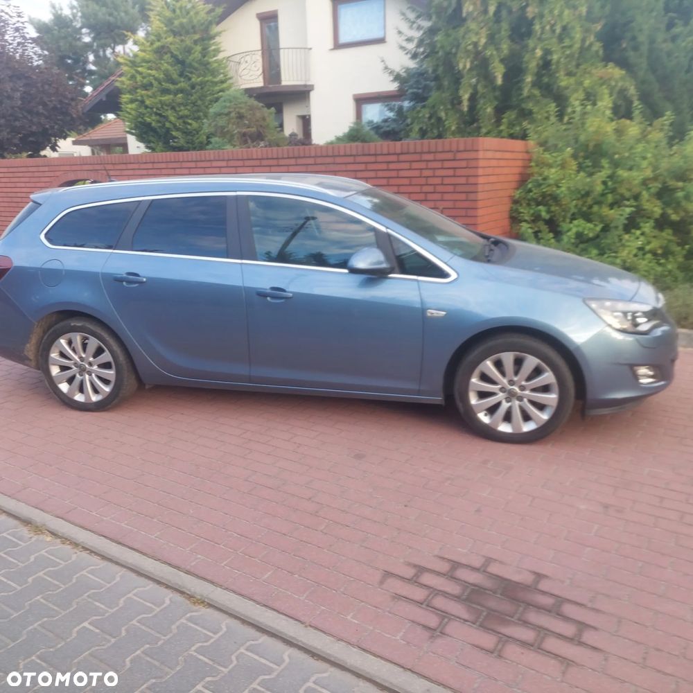 Opel Astra IV 1.4 Essentia - 10