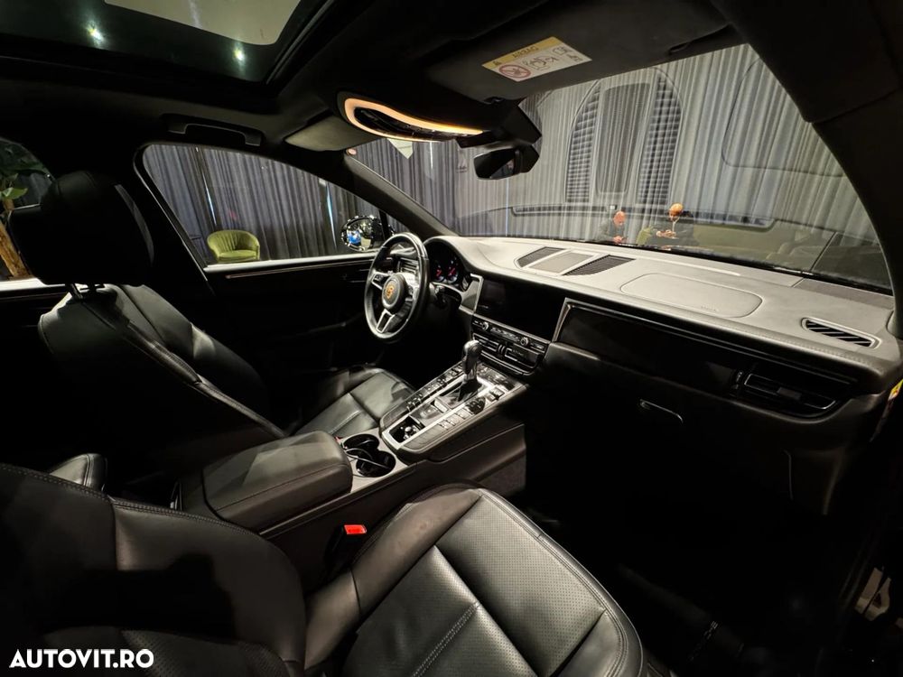 Porsche Macan - 14