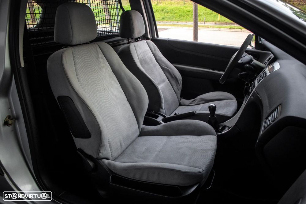 Peugeot 307 1.6 HDI - 22