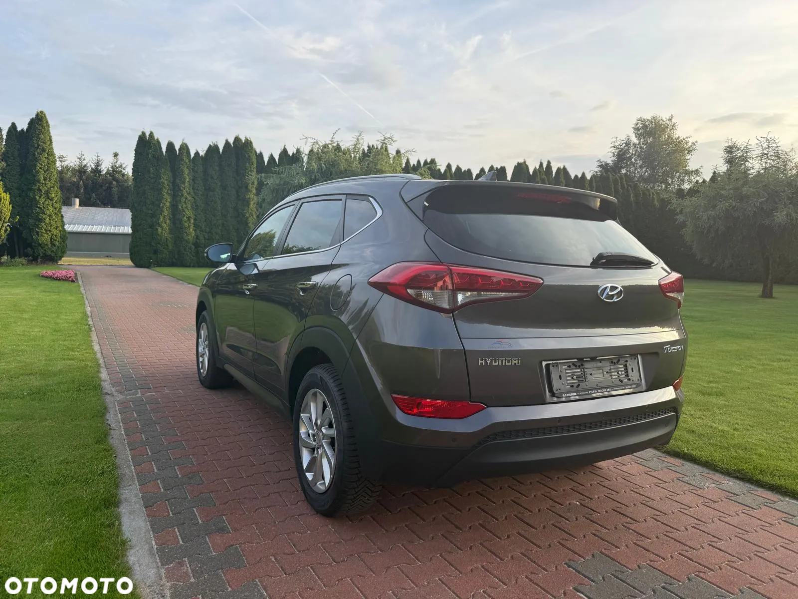 Hyundai Tucson blue 1.7 CRDi 2WD Style - 16