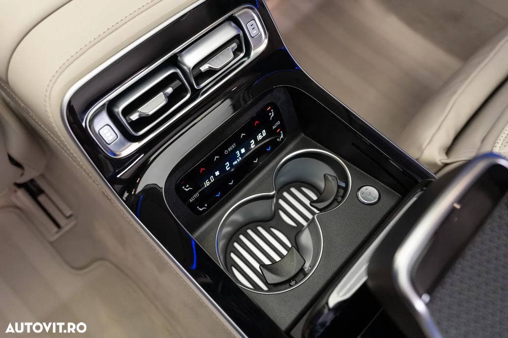 Mercedes-Benz S 500 4MATIC MHEV - 31