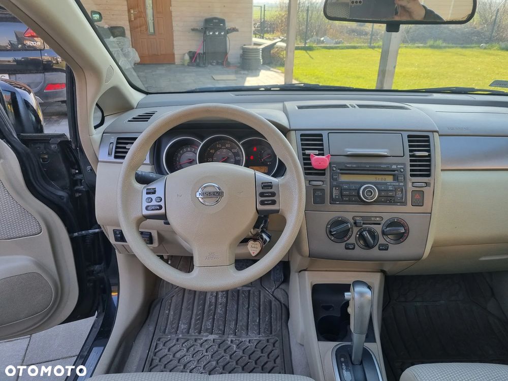 Nissan Tiida - 7