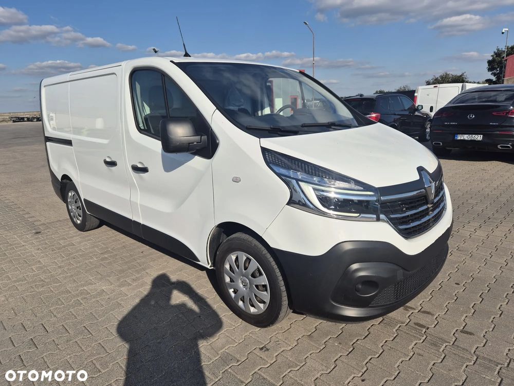 Renault Trafic - 2