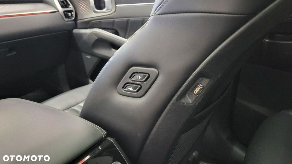 Kia Sorento - 24