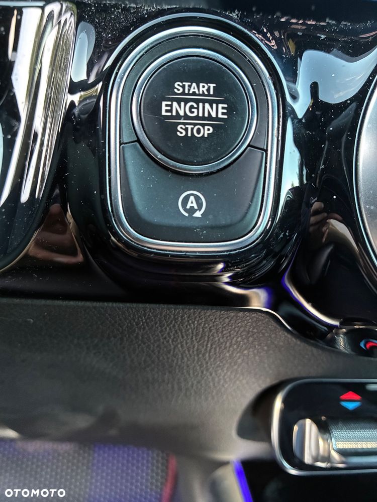 Mercedes-Benz Klasa B 220 4-Matic 7G-DCT - 16