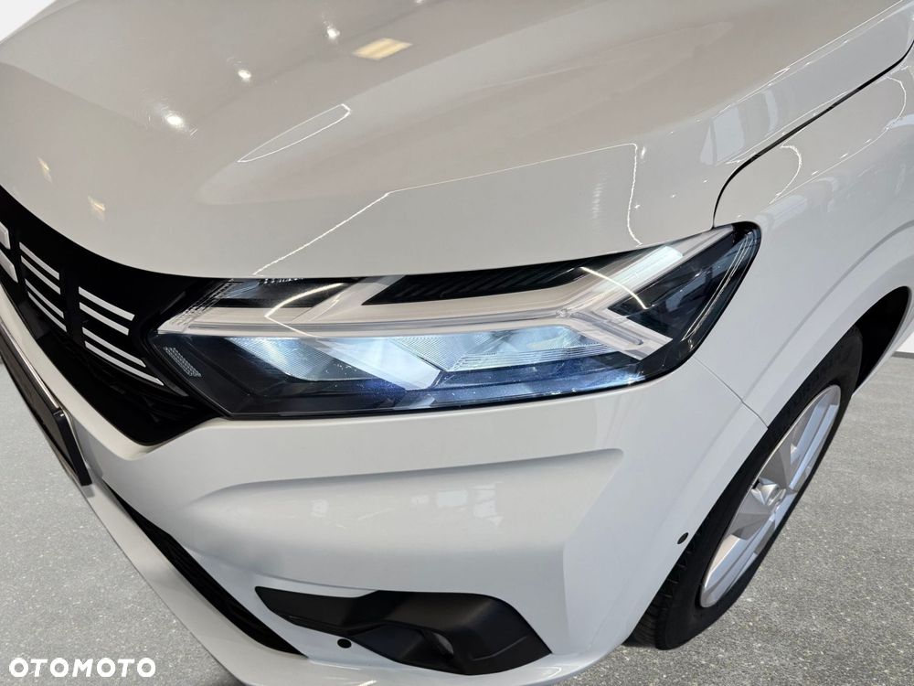 Dacia Sandero - 10
