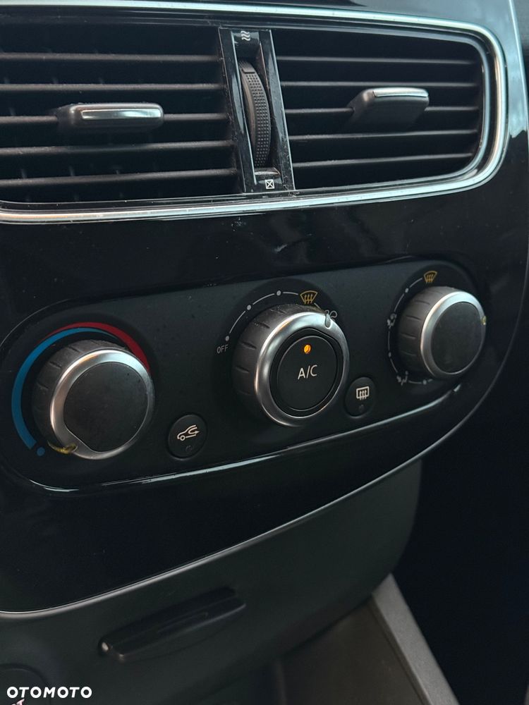 Renault Clio 1.5 dCi Techno Feel - 13