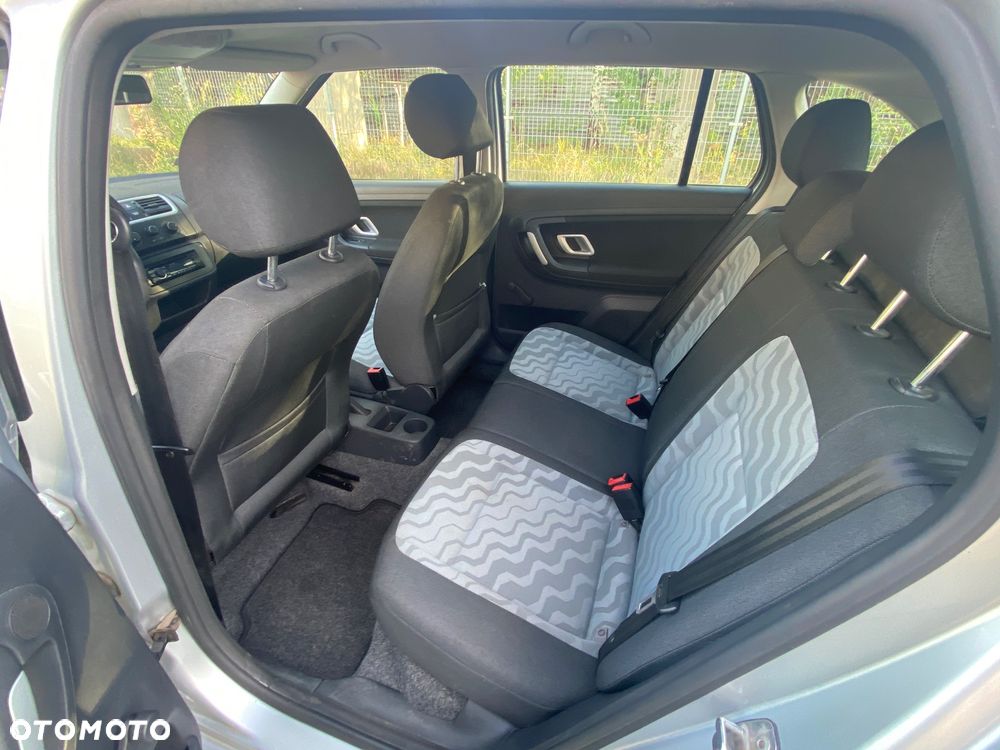 Skoda Fabia - 17