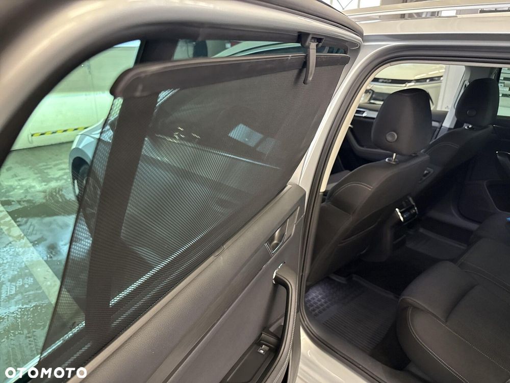 Skoda Superb 2.0 TDI SCR Style DSG - 29