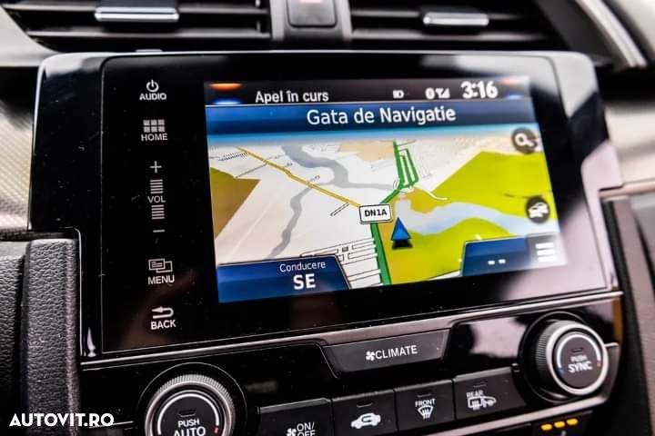 Honda Civic 1.0 i-VTEC Turbo CVT Executive Premium - 13