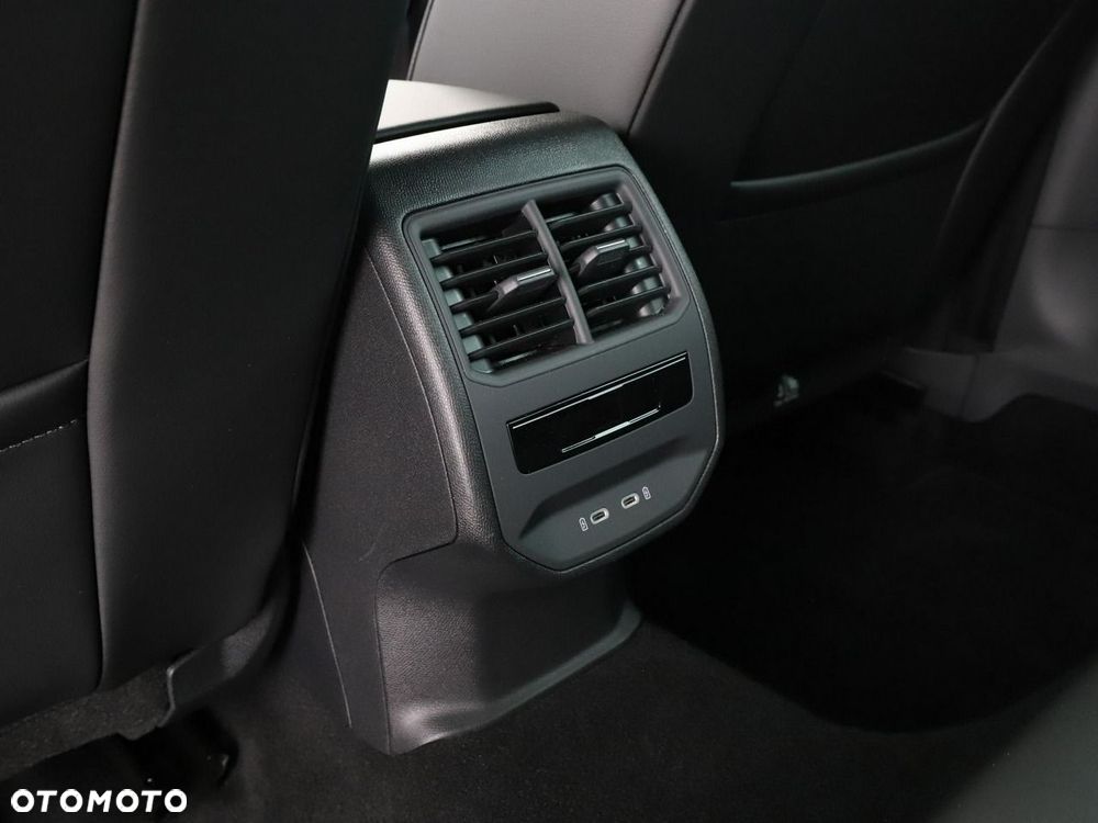 Cupra Leon 2.0 TSI DSG VZ - 38