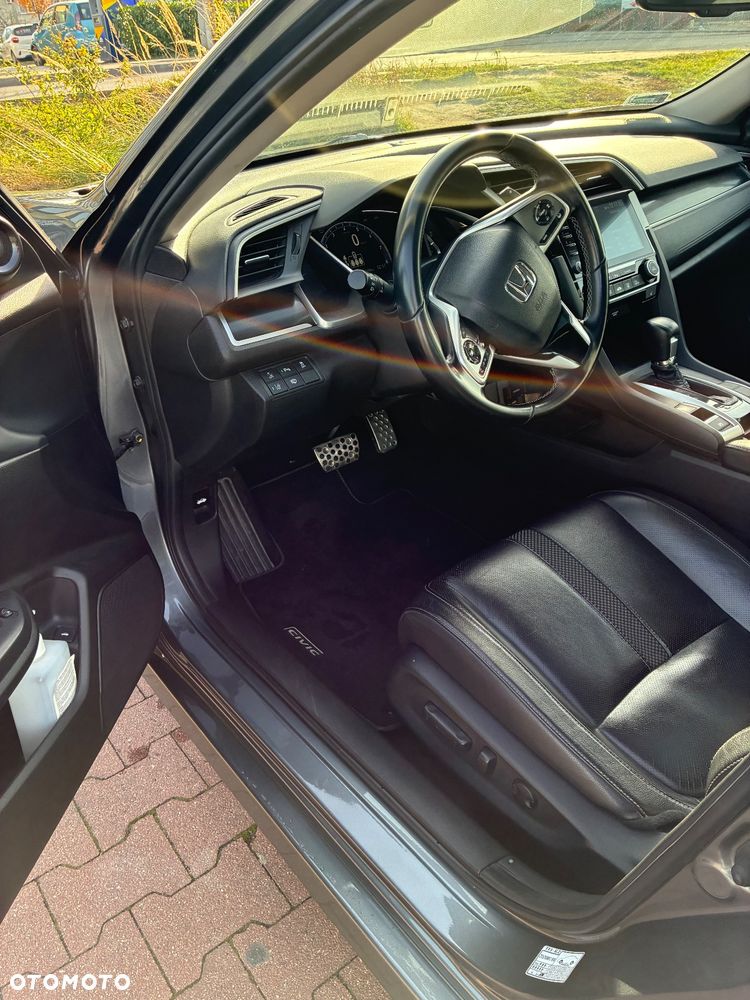 Honda Civic 1.5 T Executive CVT - 12