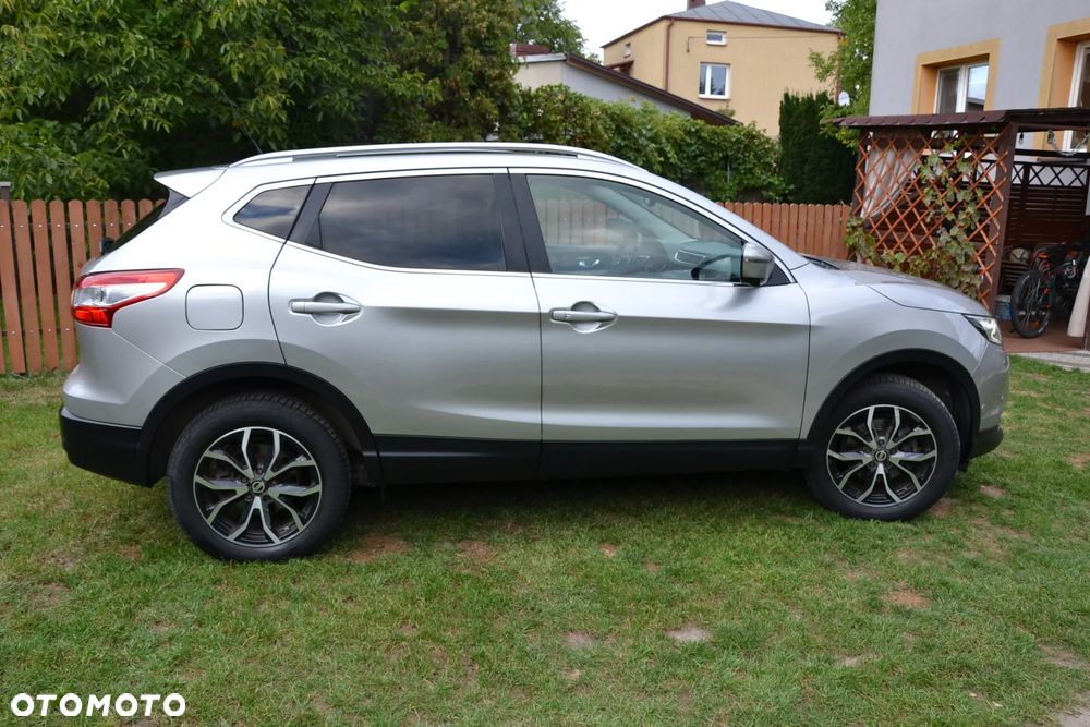 Nissan Qashqai 1.2 DIG-T 360 - 3