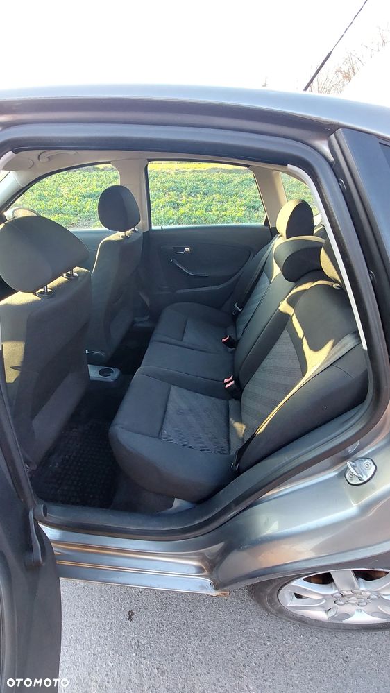 Seat Ibiza 1.4 16V Reference - 12