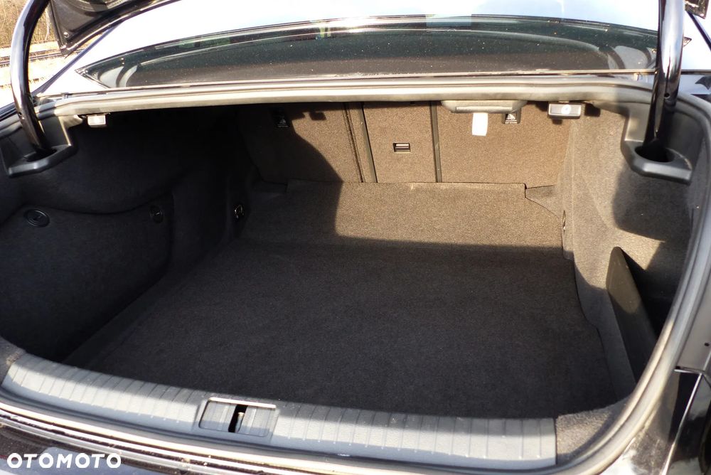 Volkswagen Passat 2.0 TDI SCR 4Mot DSG Highline - 12