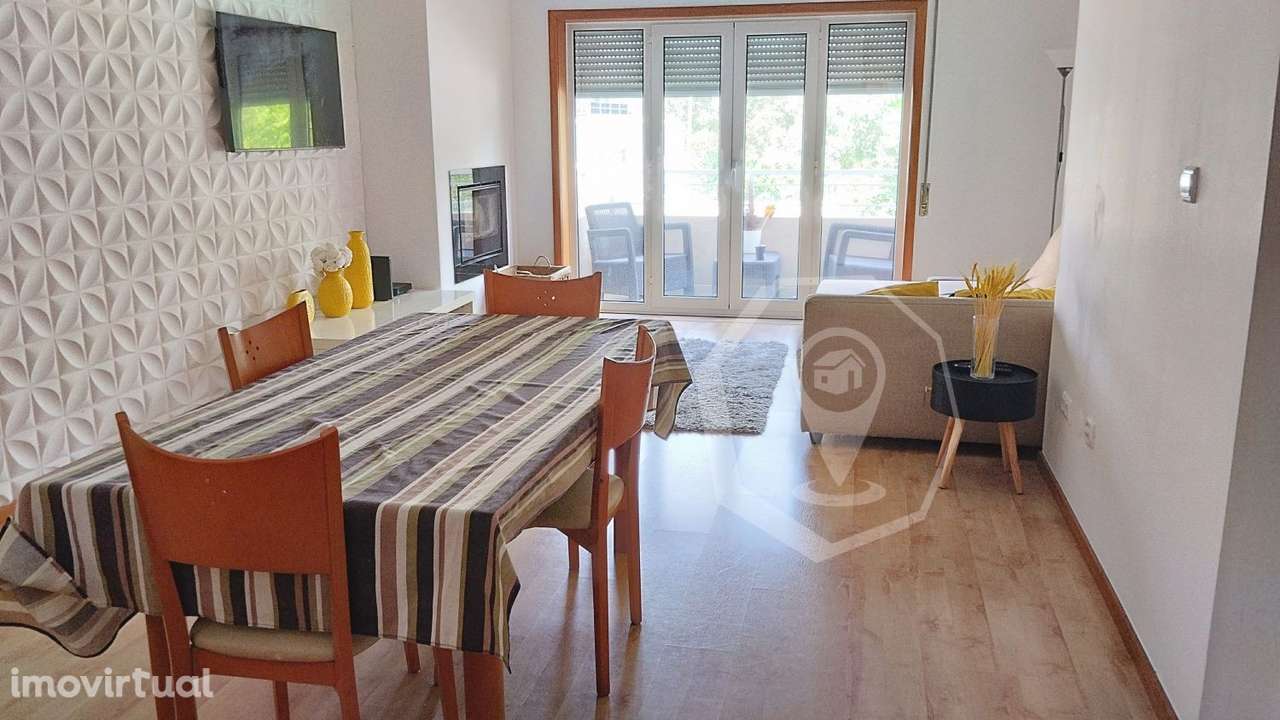 MORADIA T3+1  OIÃ - ARRENDAMENTO - Grande imagem: 2/24