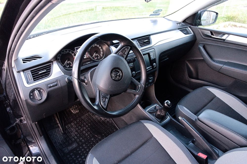 Skoda RAPID 1.6 TDI DPF Ambition - 12
