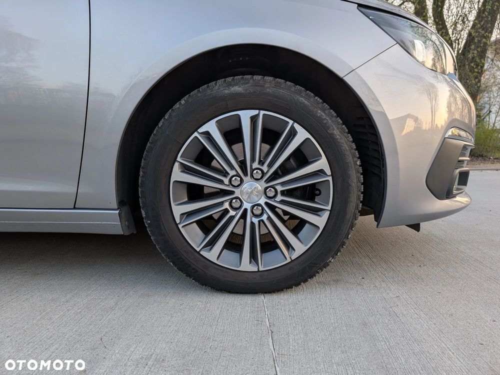 Peugeot 308 BlueHDi 130 EAT8 Stop & Start Allure Pack - 10