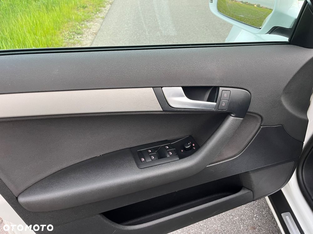 Audi A3 Sportback 2.0 TDI Ambition - 30