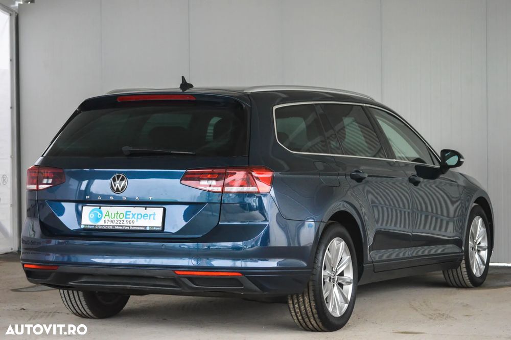 Volkswagen Passat 2.0 TDI SCR DSG Comfortline - 34