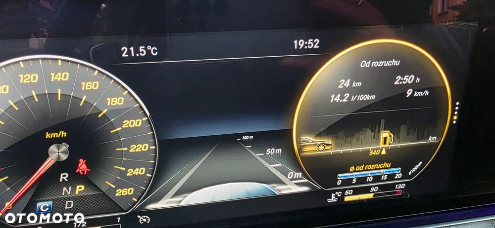 Mercedes-Benz Klasa E 220 d 4-Matic 9G-TRONIC - 27