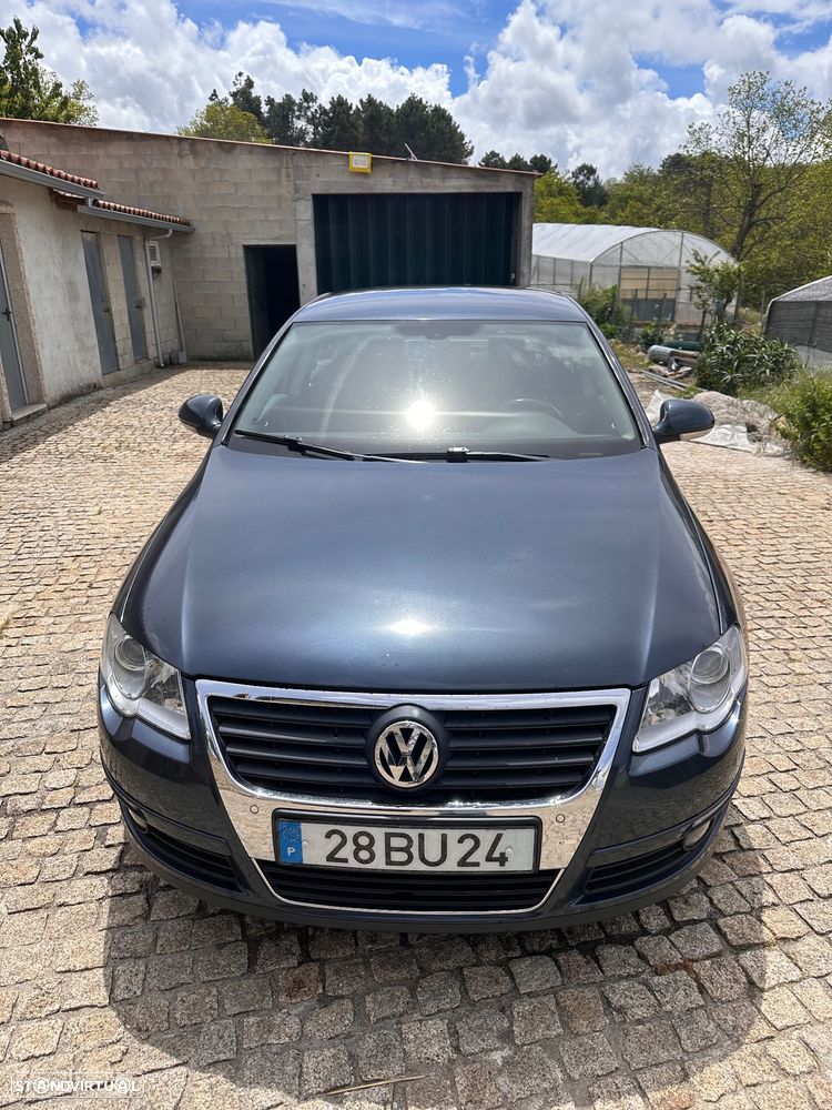 VW Passat - 13
