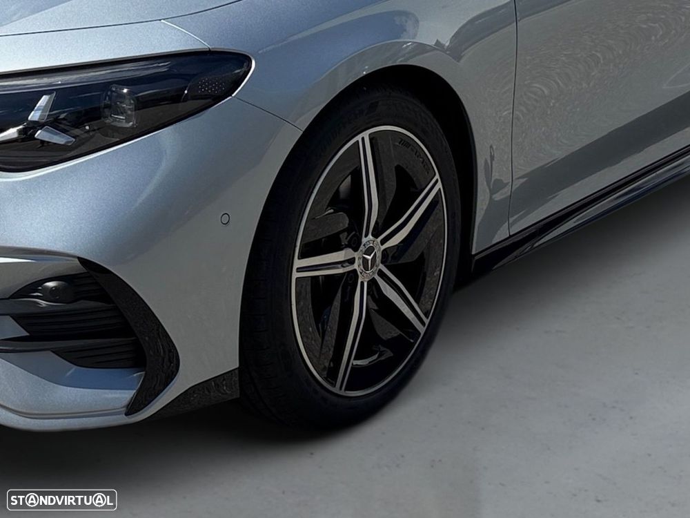 Mercedes-Benz CLA 220 - 9