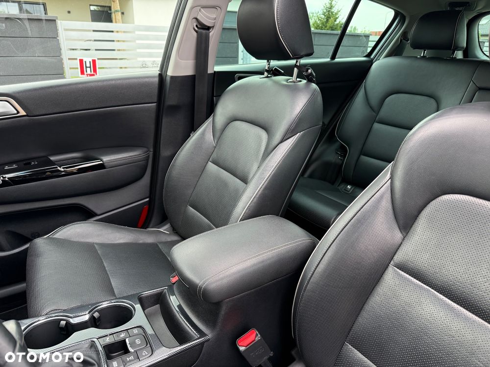 Kia Sportage 2,0 CRDI AWD Platinum - 19
