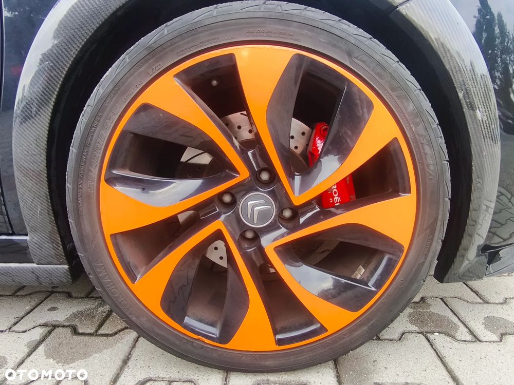 Citroën DS3 1.6 THP Racing - 8