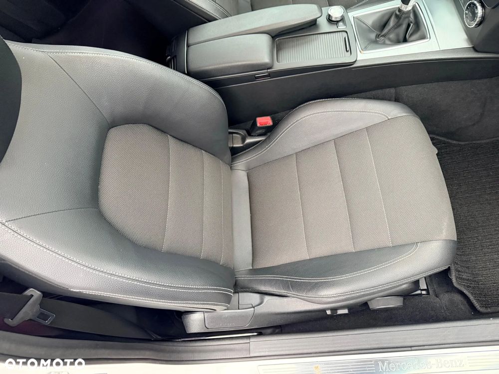 Mercedes-Benz Klasa C 200 (BlueEFFICIENCY) - 17