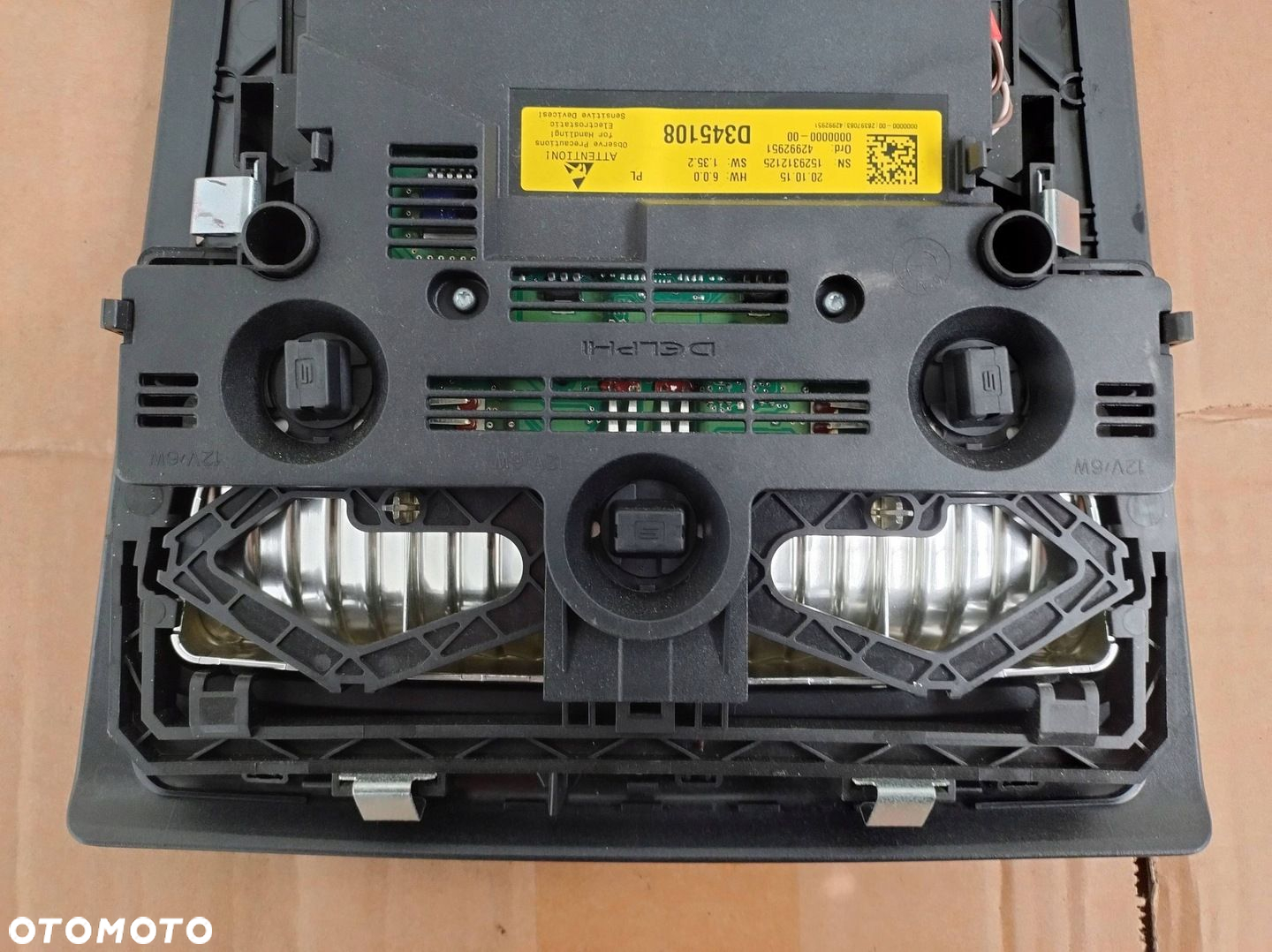 BMW 5 F10 F11 2010-2017 Oświetlenie kabiny lampka w sufit - 7
