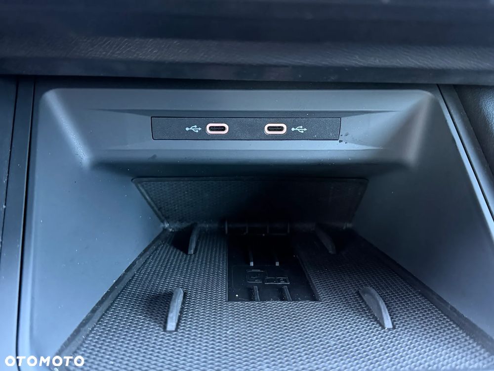 Cupra Formentor 1.5 eTSI mHEV DSG - 21
