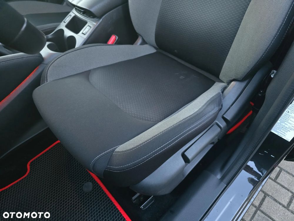 Nissan Qashqai 1.3 DIG-T N-Connecta EU6d - 13