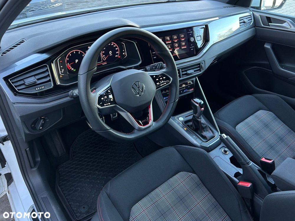 Volkswagen Polo 2.0 TSI GTI DSG - 7