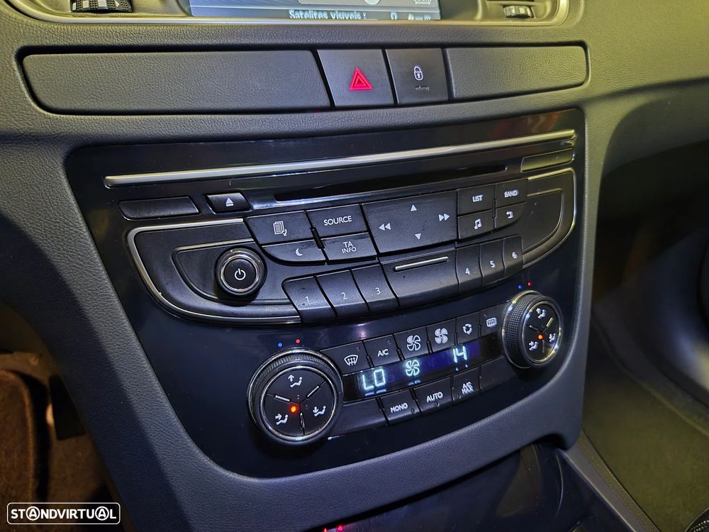 Peugeot 508 SW 1.6 e-HDi Allure 2-Tronic - 17