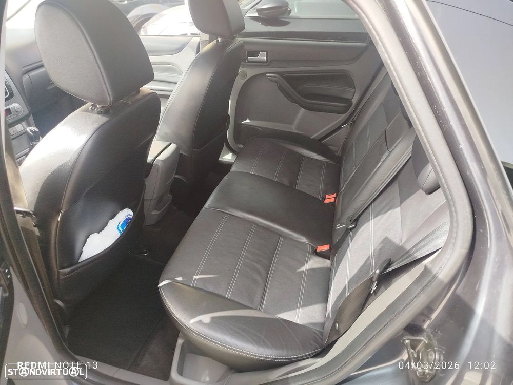 Ford Focus 1.6 TDCi Ghia - 12