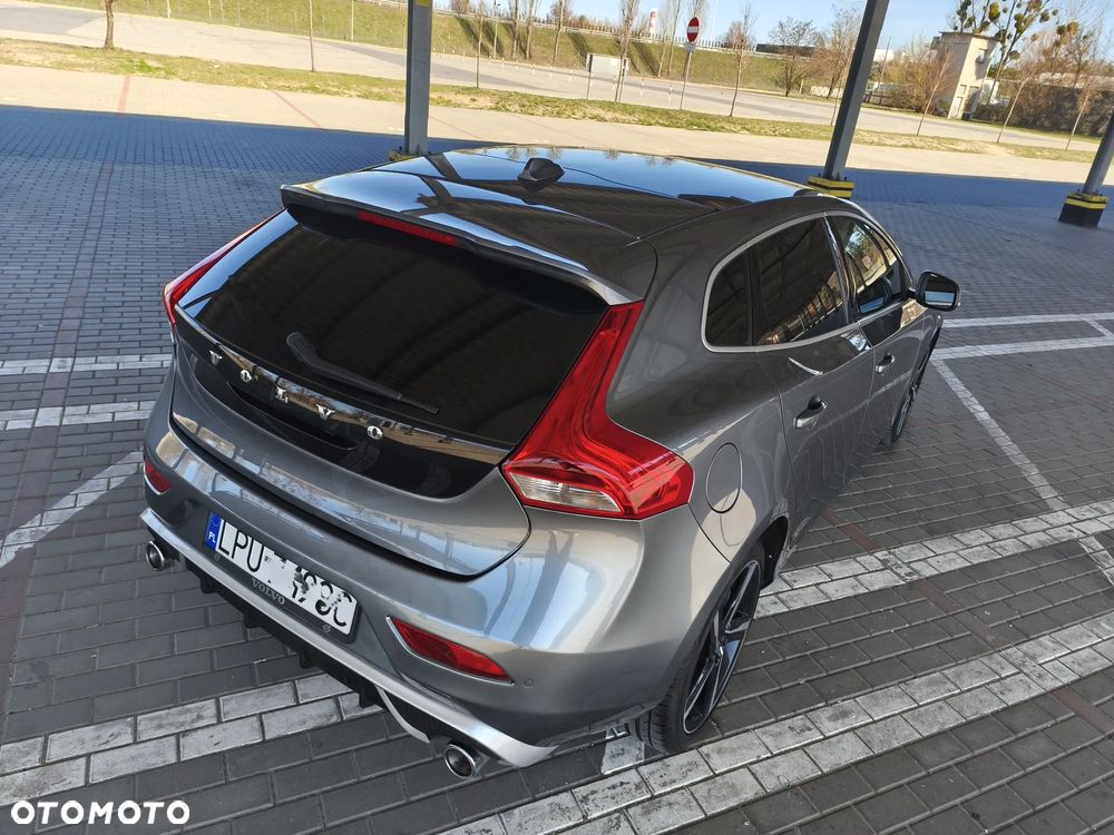 Volvo V40 D3 Geartronic Summum - 12