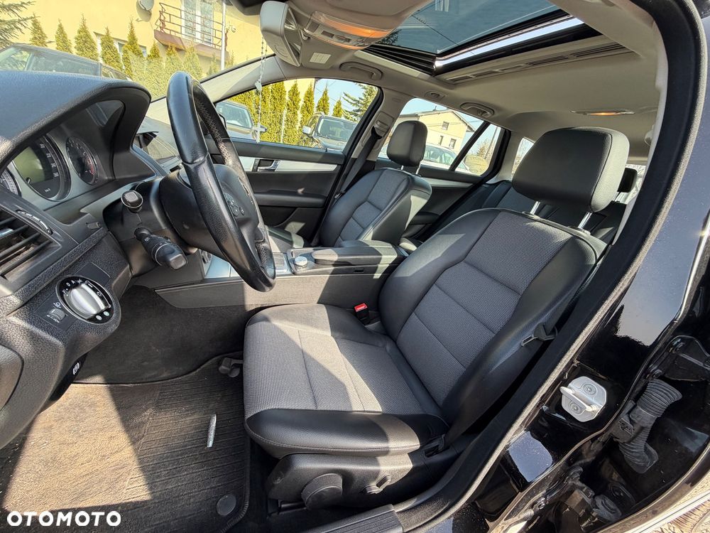 Mercedes-Benz Klasa C - 36