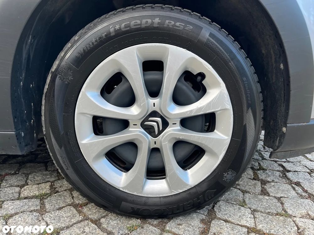 Citroën C3 Pure Tech 82 SHINE - 8