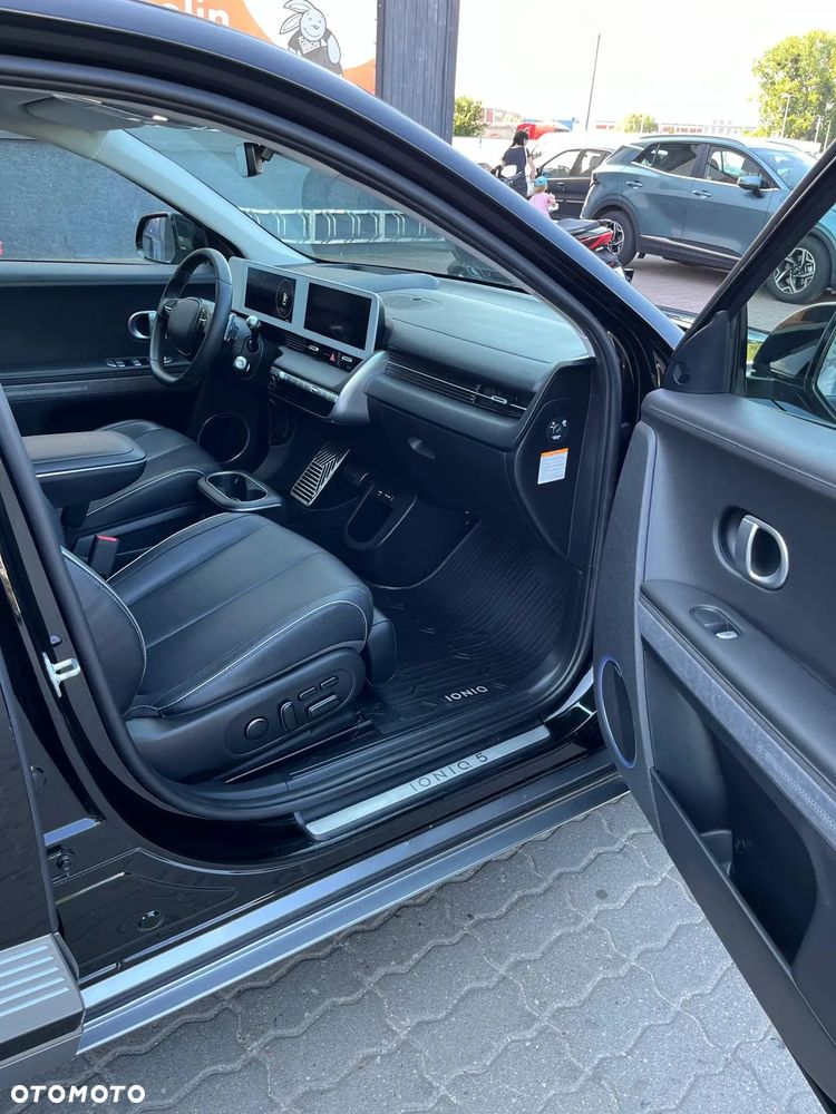 Hyundai IONIQ 5 - 13