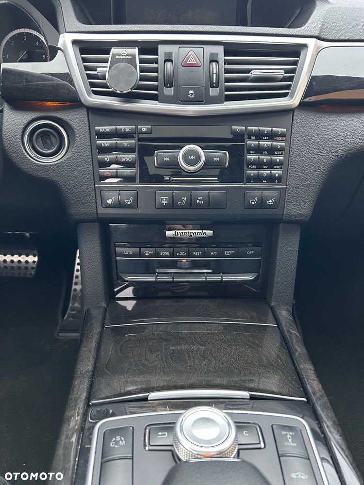 Mercedes-Benz Klasa E 350 CDI BlueEff Avantgarde - 8