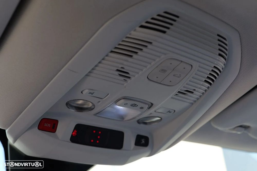 Peugeot 3008 1.5 BlueHDi Allure - 17