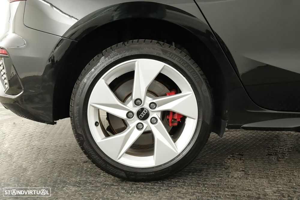 Audi A3 Sportback 45 TFSIe S line - 5