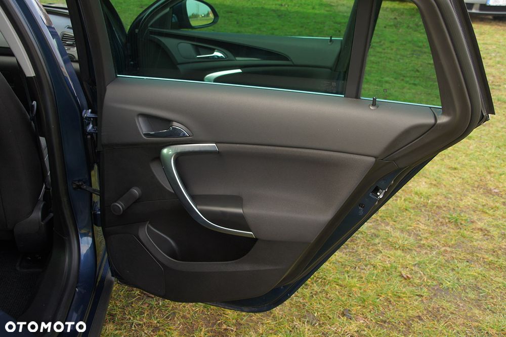 Opel Insignia - 27