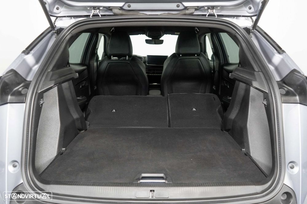 Peugeot 2008 1.2 PureTech GT EAT8 - 12